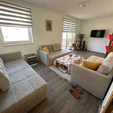 Apartman 2 * Visoko